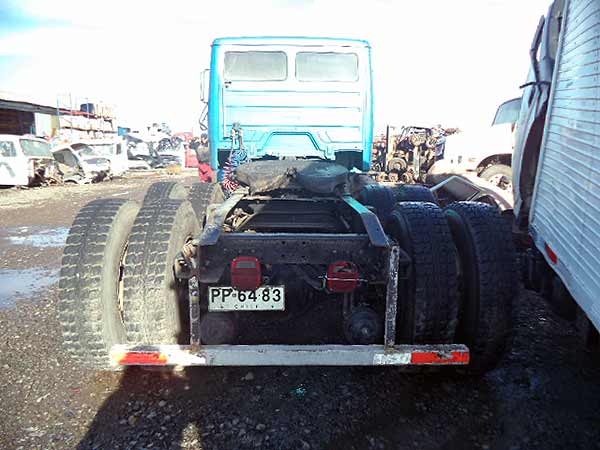  Freightliner FL80 1997    EN DESARME