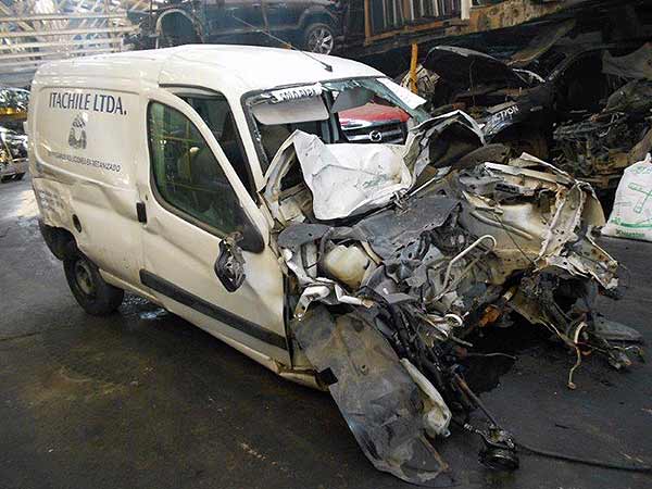  Peugeot PARTNER 2011    EN DESARME