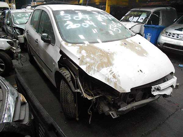  Peugeot 307 2004    EN DESARME