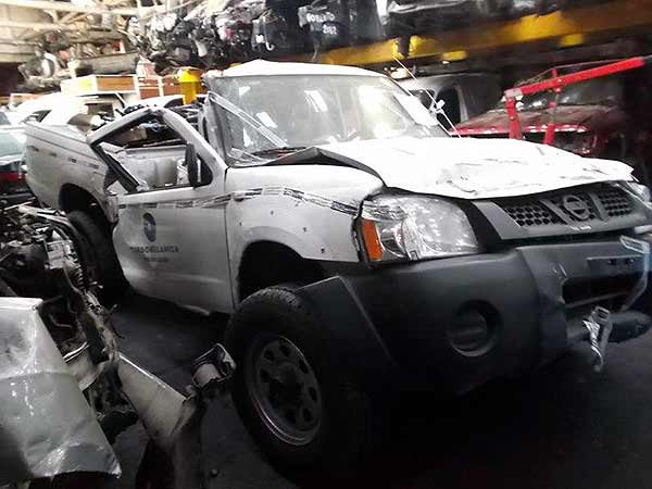  Nissan TERRANO 2012    EN DESARME