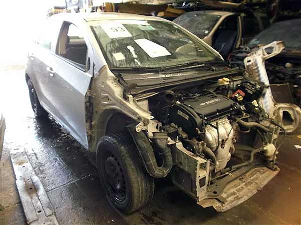  Chevrolet SONIC 2012    EN DESARME