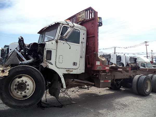  Freightliner FLD 2007    EN DESARME