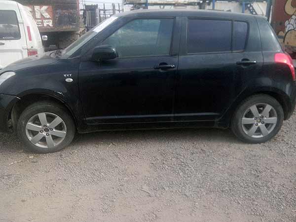  Suzuki SWIFT 2008    EN DESARME