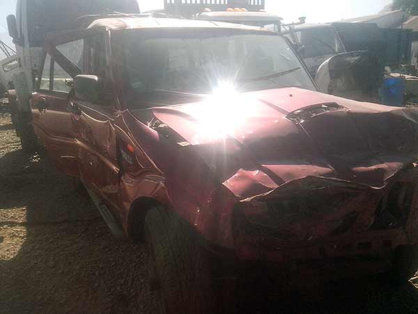 Mahindra PICK UP 2013    EN DESARME