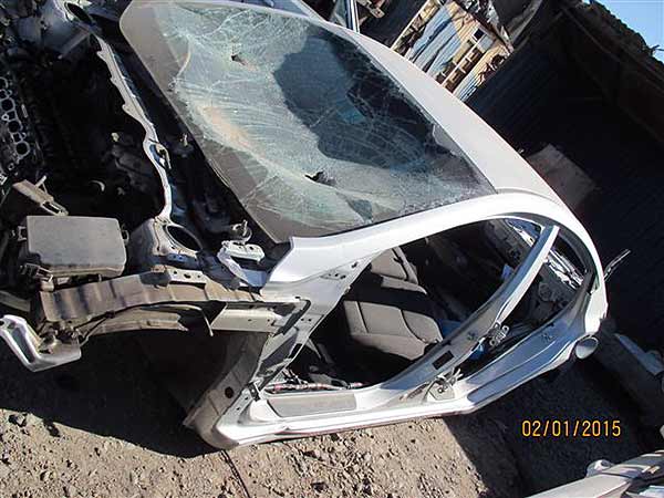  Hyundai ELANTRA 2012    EN DESARME