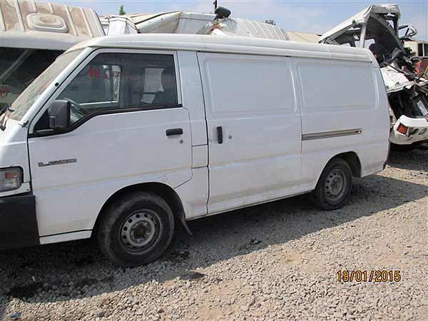  Mitsubishi L300 2008    EN DESARME