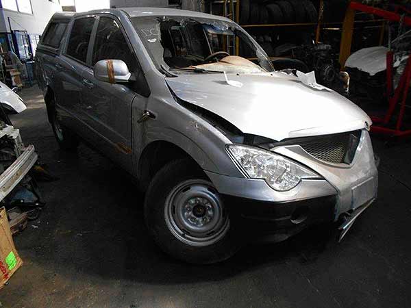  Ssangyong Action 2012    EN DESARME