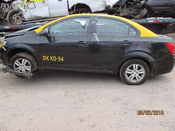  Chevrolet SONIC 2013    EN DESARME
