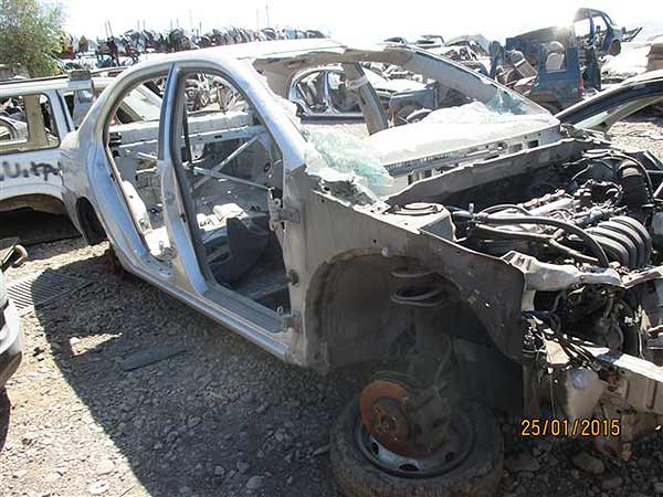  Toyota COROLLA 2006    EN DESARME
