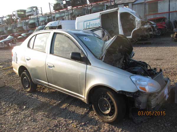  Toyota YARIS 2004    EN DESARME