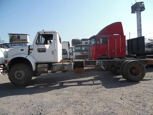  International 4700 1998    EN DESARME