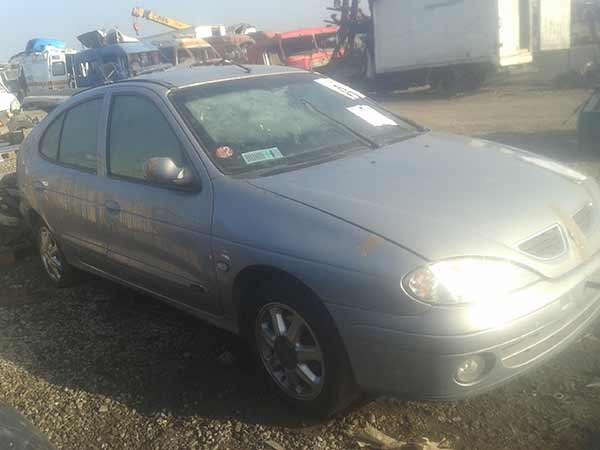  Renault MEGANE 2008    EN DESARME