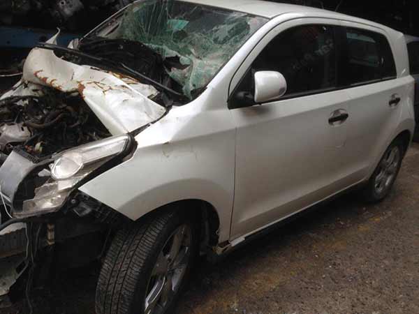  Toyota URBAN 2012    EN DESARME
