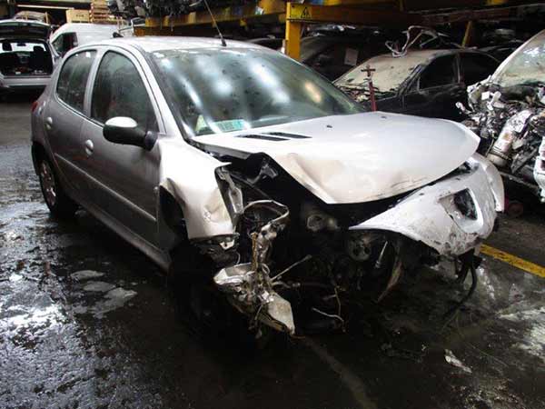  Peugeot 207 2011    EN DESARME