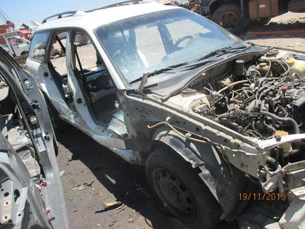  Subaru OUTBACK 2000    EN DESARME