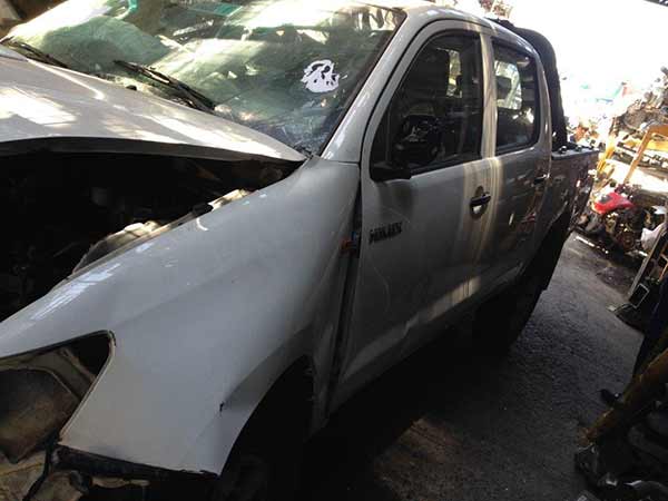  Toyota HILUX 2013    EN DESARME