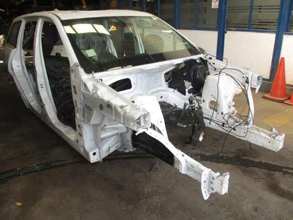  Jeep GRAND CHEROKEE 2016    EN DESARME