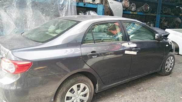  Toyota COROLLA 2013    EN DESARME