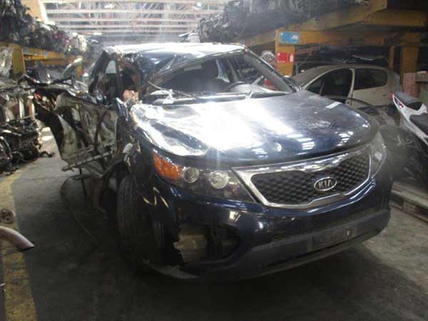  Kia SORENTO 2010    EN DESARME