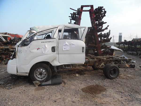  Kia FRONTIER 2012    EN DESARME