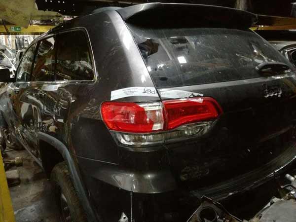  Jeep GRAND CHEROKEE 2016    EN DESARME