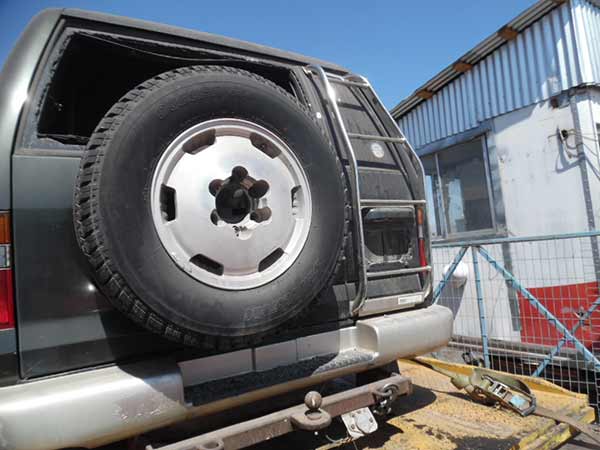 VIDRIO Isuzu TROOPER 1992  USADO  EN DESARME