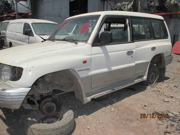  Mitsubishi MONTERO 1998    EN DESARME