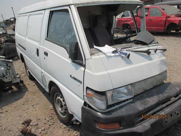  Mitsubishi L200 2011    EN DESARME