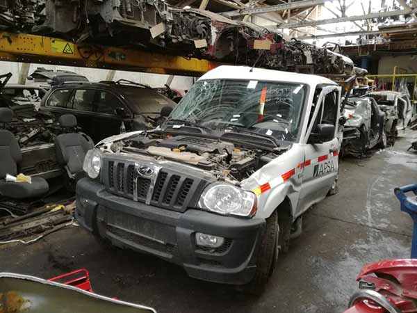  Mahindra PICK UP 2016    EN DESARME