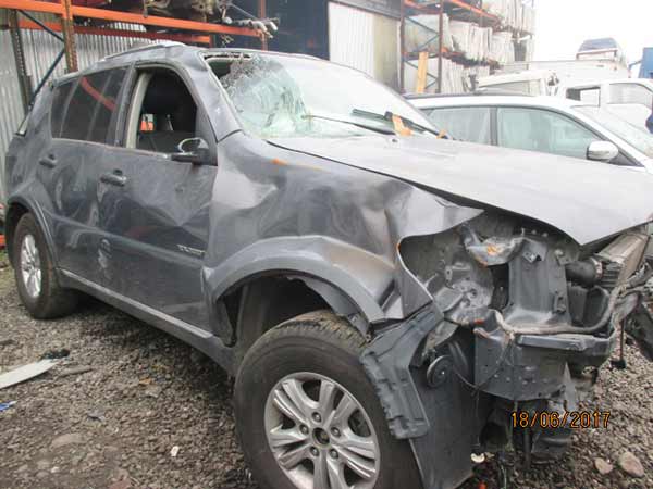  Ssangyong REXTON 2015    EN DESARME