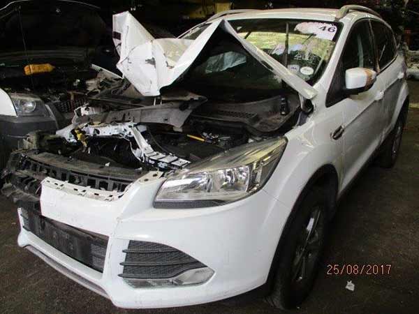  Ford ESCAPE 2016    EN DESARME