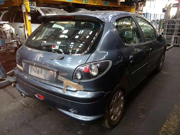  Peugeot 206 2007    EN DESARME