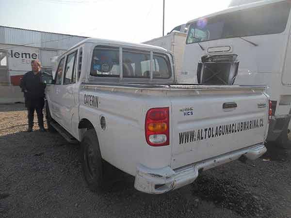  Mahindra PICK UP 2014    EN DESARME