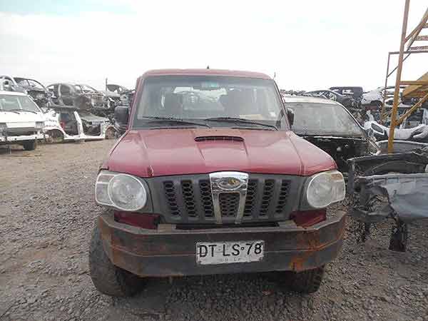  Mahindra PICK UP 2012    EN DESARME