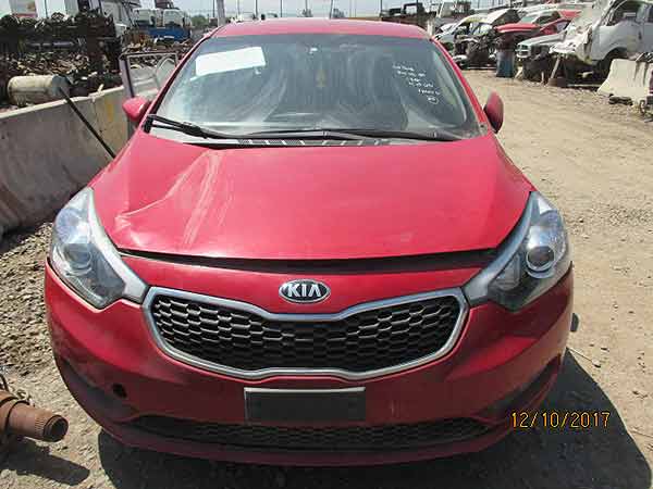  Kia CERATO 2013    EN DESARME
