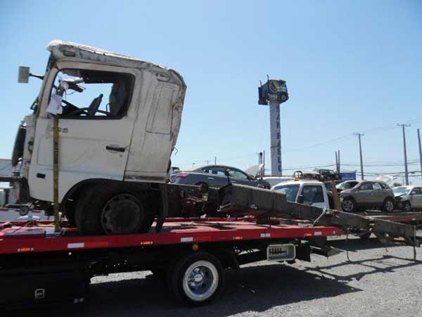  Hino FG 2013    EN DESARME