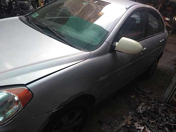  Hyundai ACCENT 2010    EN DESARME