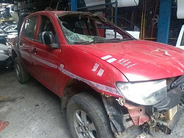  Mitsubishi L200 2012    EN DESARME