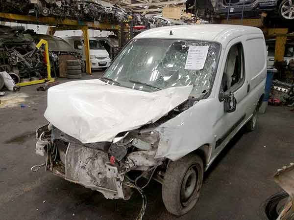  Peugeot PARTNER 2011    EN DESARME