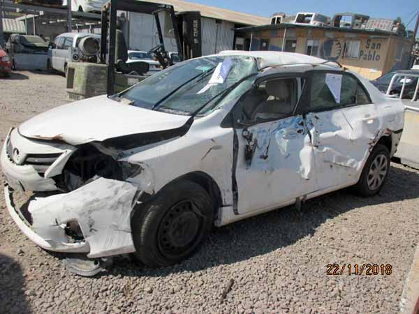  Toyota COROLLA 2012    EN DESARME