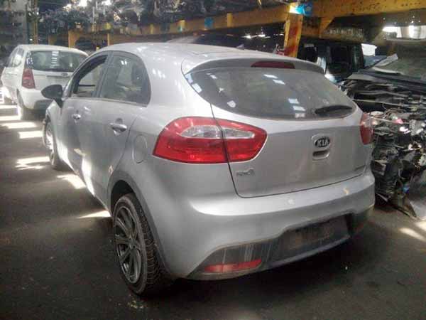  Kia Rio 2012    EN DESARME