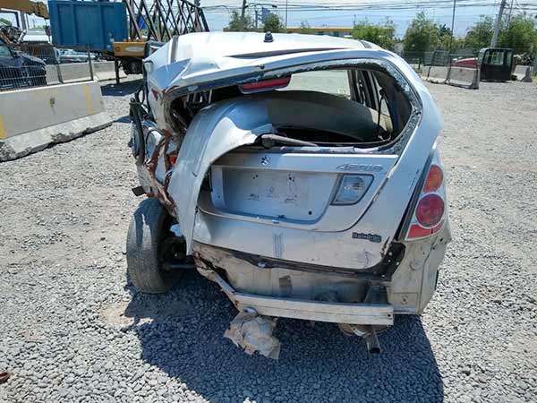  Suzuki AERIO 2006    EN DESARME