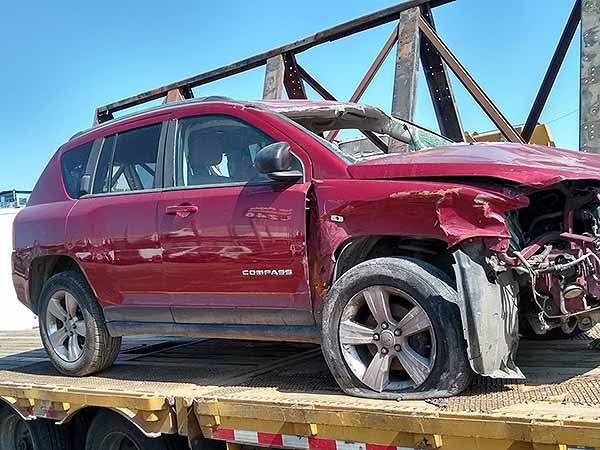 Jeep COMPASS 2012    EN DESARME