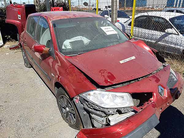  Renault MEGANE 2007    EN DESARME