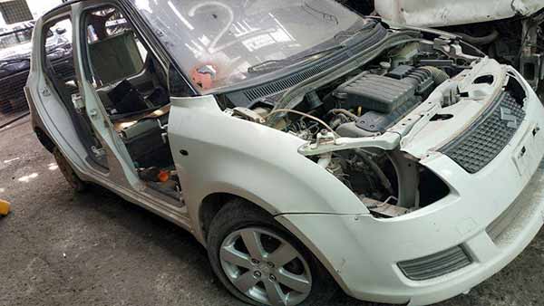 MUñON Suzuki SWIFT 2011  USADO  EN DESARME