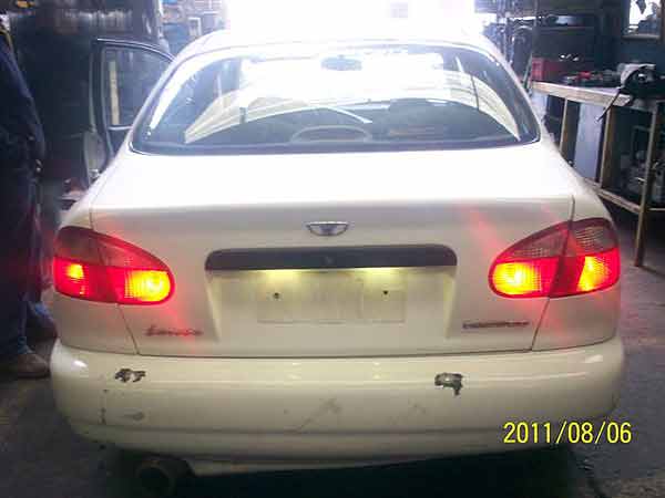  Daewoo LANOS 1998    EN DESARME
