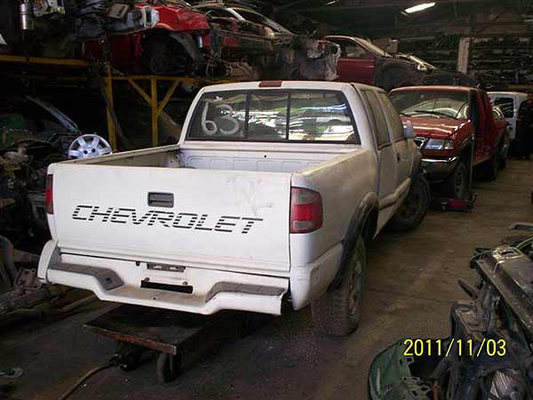  Chevrolet Apache 2000    EN DESARME