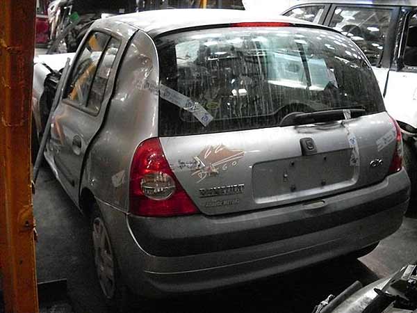  Renault CLIO 2005    EN DESARME