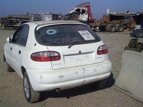  Daewoo LANOS 1998    EN DESARME