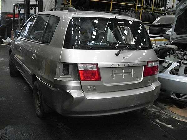  Kia CARENS 2005    EN DESARME